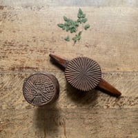 韓国の古い木のはんこ AとB 餅型