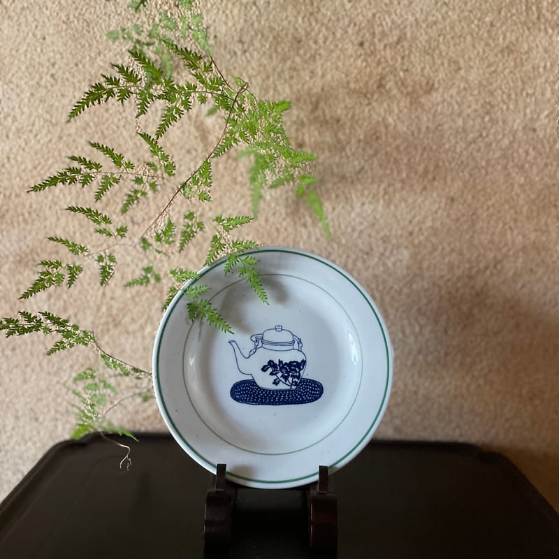 Yeogi-Damki/ヨギダムギ/お皿 ソバン柄と急須柄 | hapun