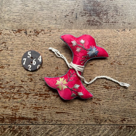 韓国の刺繍の糸巻き ヴィンテージ