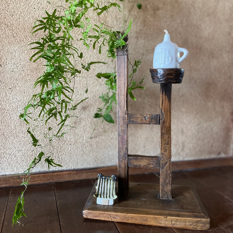 木目美しい趣ある燭台 約74cm ２台　天然木　antiques 木目美しい趣ある燭台 約74cm 2台 天然木 antiques