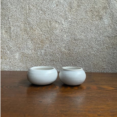 morina pottery/お餅 マットな白 小