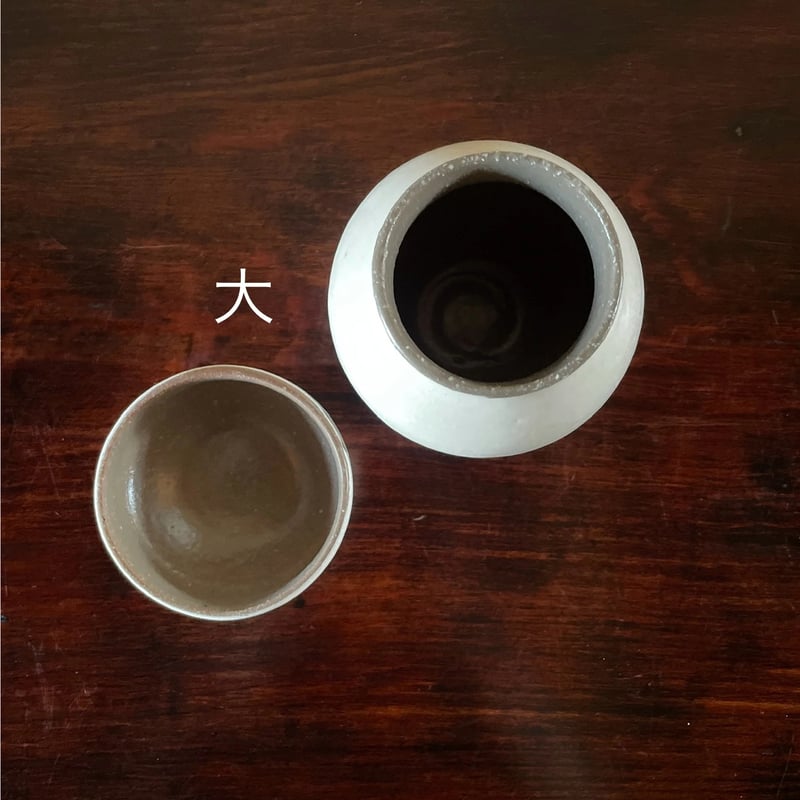 李灯りとんさんの塩壺 小と大 | hapun