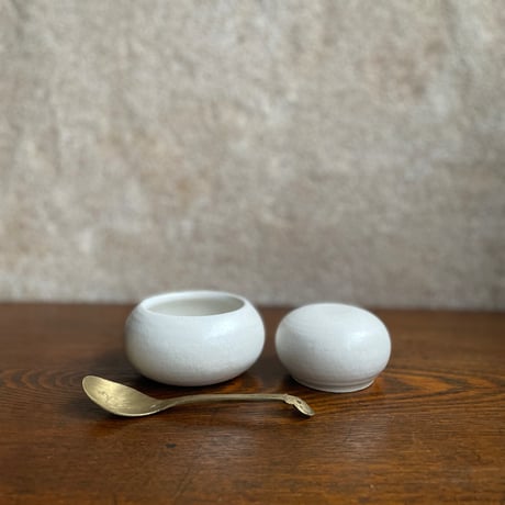 morina pottery/お餅 マットな白 中