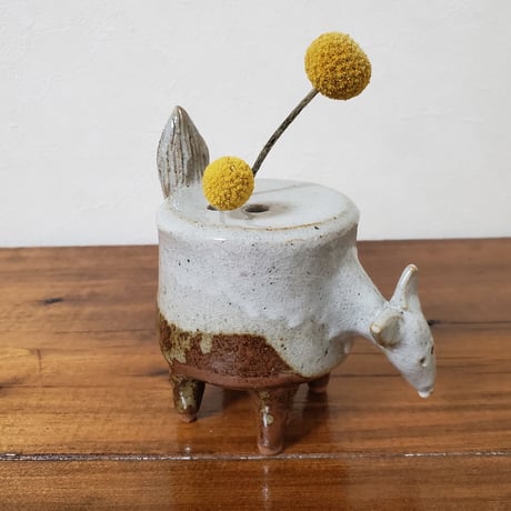 佳器工房/キツネ花器