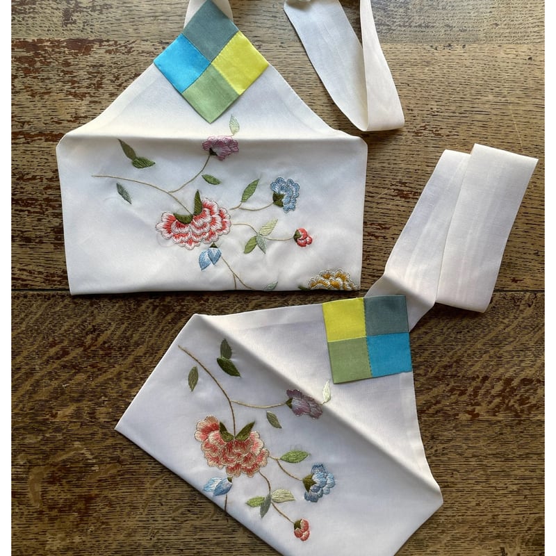 indubitably ヴィンテージ 布　刺繍袋　4点セット　towavase コード刺繍三つ編み手サブバッグ