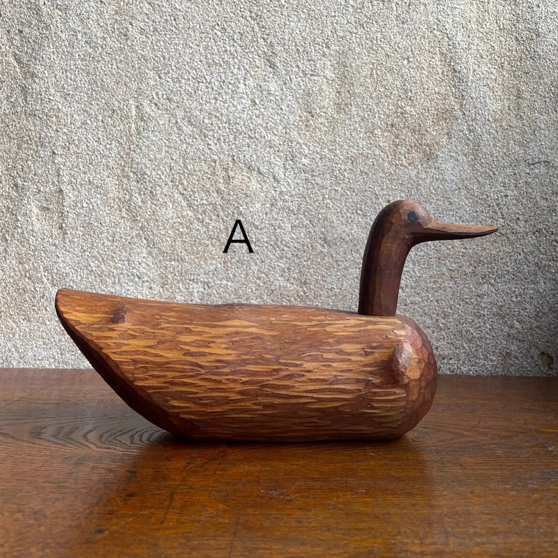 韓国木彫りの民芸品　鳥の蓋物 韓国木彫りの民芸品 鳥の蓋物