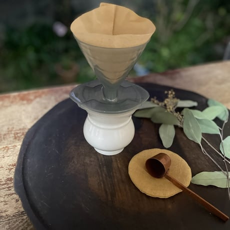 李灯りとんさんの両班のコーヒーカラフェ