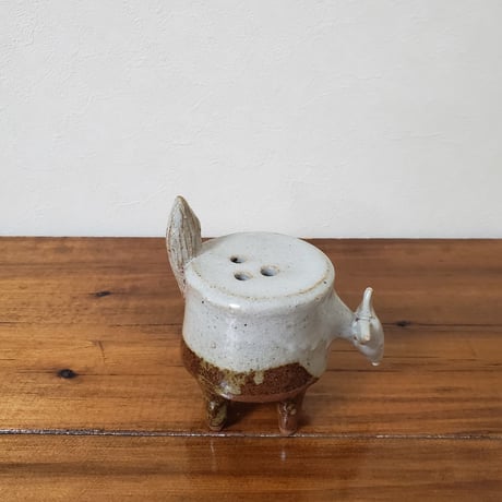 佳器工房/キツネ花器