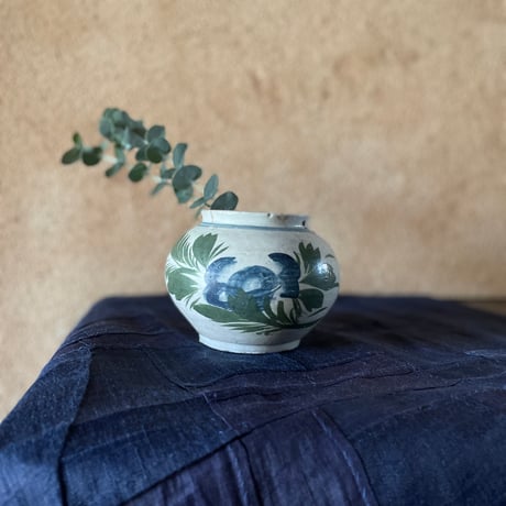 韓国の古い花壺 花蟹模様 青蟹