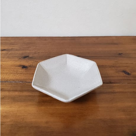 ATELIER YUJI/六角小鉢　白