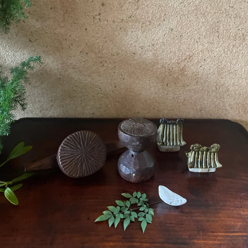 韓国の古い木のはんこ AとB 餅型 | hapun