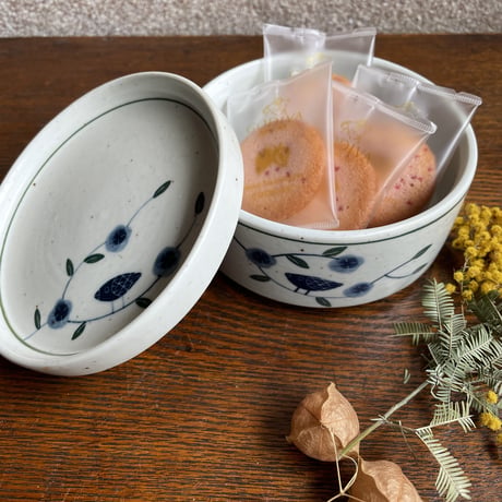 Yeogi-Damki/ 蓋にもなるお皿 鳥/マット