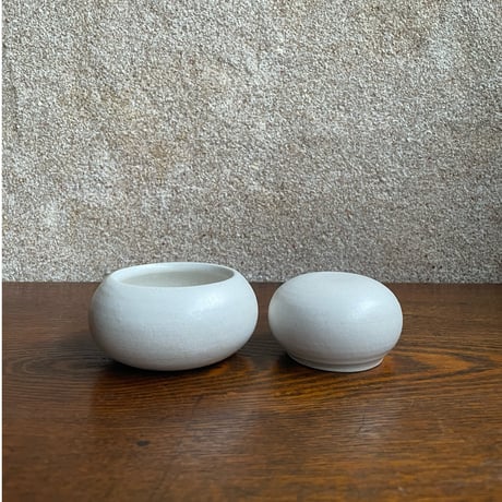 morina pottery/お餅 マットな白 中