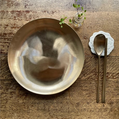 韓国の真鍮の丸い大皿 ヴィンテージ