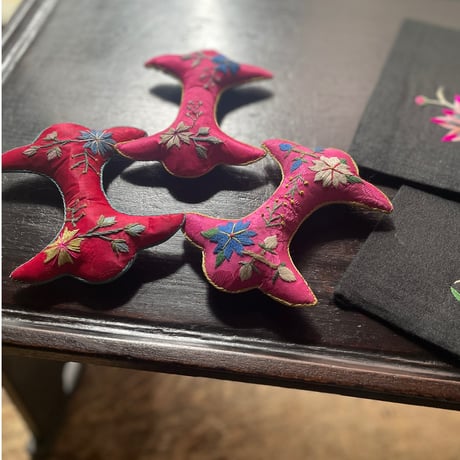 韓国の刺繍の糸巻き ヴィンテージ