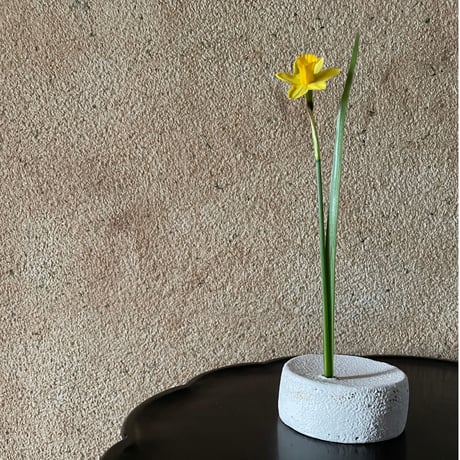 hapun pottery / 一輪挿し 白い月