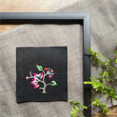 韓国の手刺繍の枕飾り アンティーク