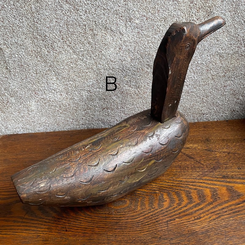 韓国木彫りの民芸品　鳥の蓋物 韓国木彫りの民芸品 鳥の蓋物