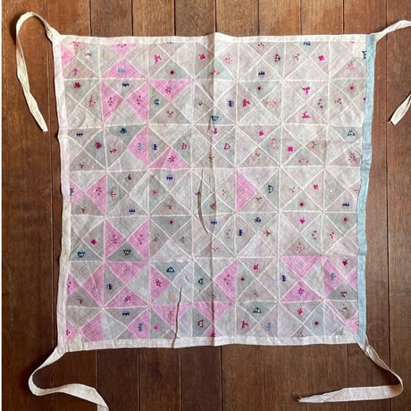 手刺繍のポジャギ アンティーク