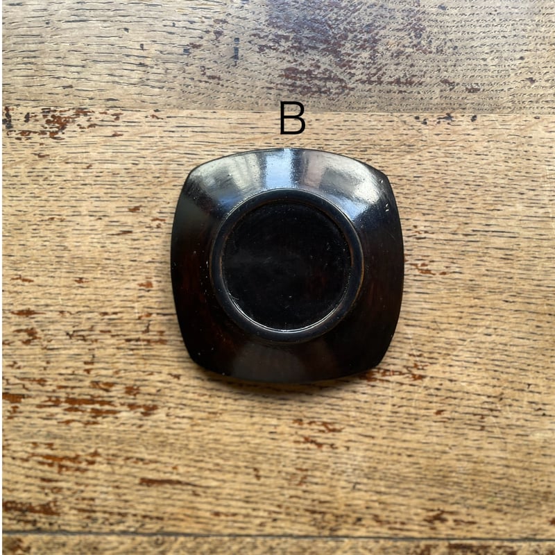 骨董品　螺鈿蒔絵黒塗り茶托　金巻絵茶托　Traditional Japanese 骨董品 螺鈿蒔絵黒塗り茶托 金巻絵茶托 Traditional Japanese 骨董品 螺鈿