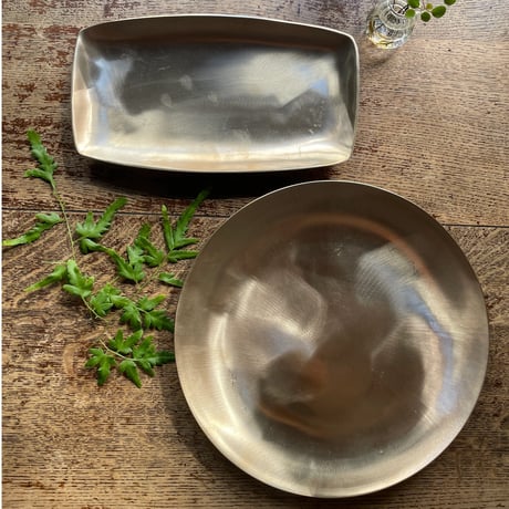 韓国の真鍮の丸い大皿 ヴィンテージ