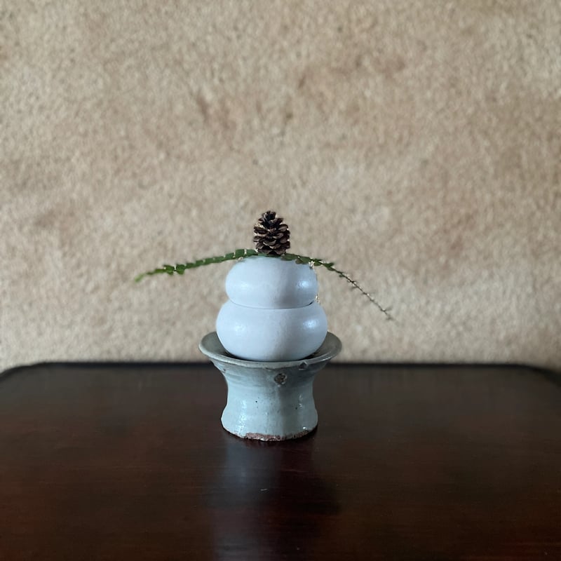 韓国の白磁高台皿 アンティーク | hapun