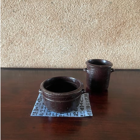 耳付きオンギ/韓国の甕.壺/縦長と横長