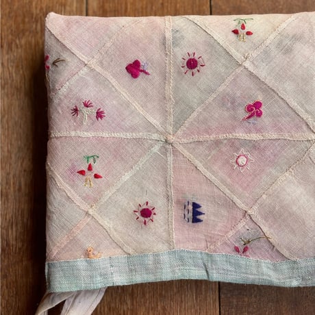 手刺繍のポジャギ アンティーク
