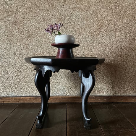韓国の木の高台 アンティーク