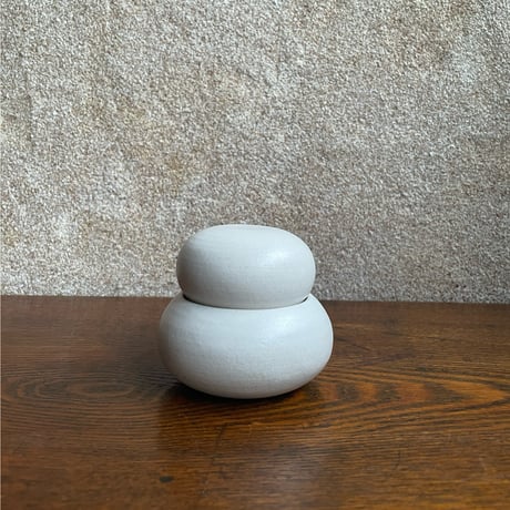 morina pottery/お餅 マットな白 中