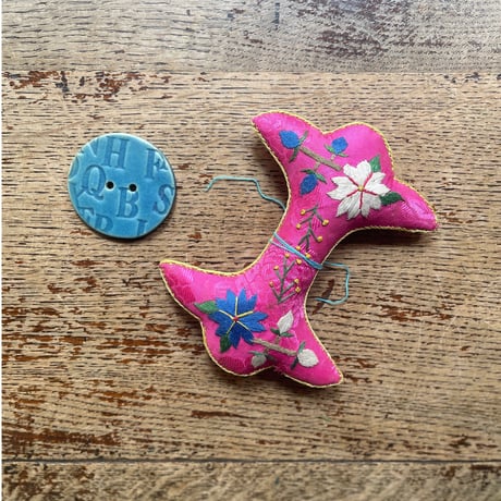 韓国の刺繍の糸巻き ヴィンテージ