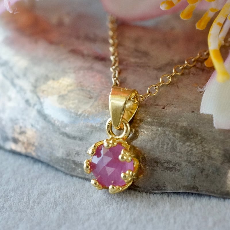 Handmade】ピンクサファイア ローズカット クラウンモチーフ