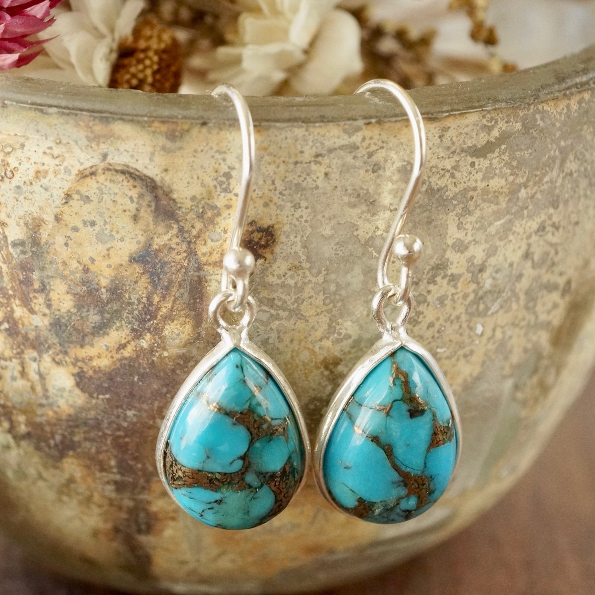 ○ブルー コッパーターコイズ ペアーシェイプ ピアス シルバー925（sv