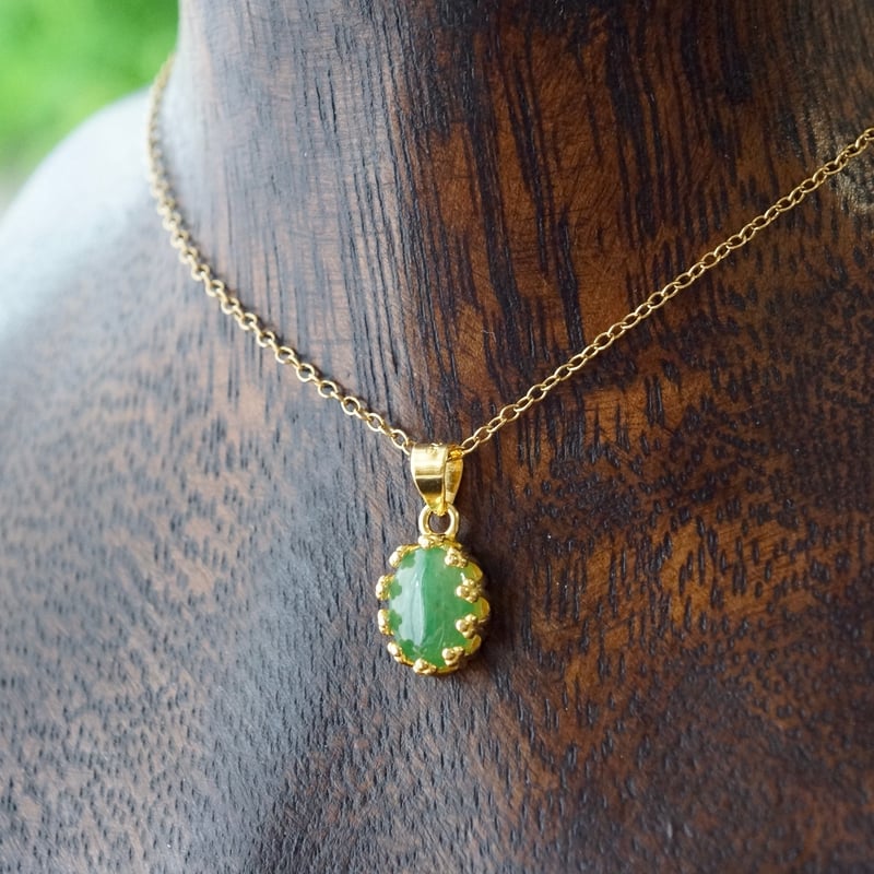 Handmade】翡翠(ヒスイ・ジェード)ペンダントトップ 18k Handmade】翡翠(ヒスイ・ジェード)ペンダントトップ 18k