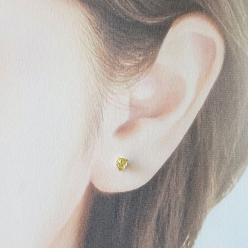 Handmade】イエローサファイア スタッドピアス 14kゴールドフィルド製