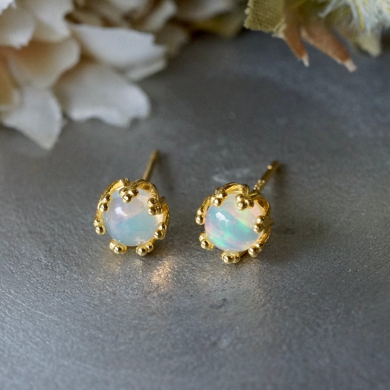 Handmade】オパール クラウンモチーフ スタッドピアス 18kゴールド