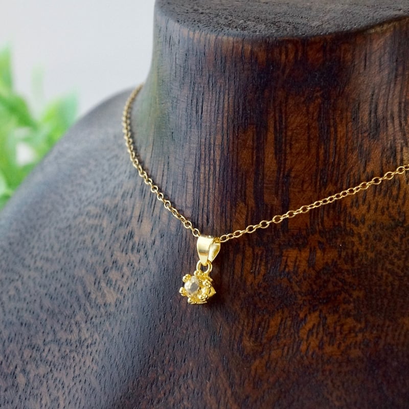 Handmade】イエローサファイア クラウンモチーフ ペンダントトップ 18k