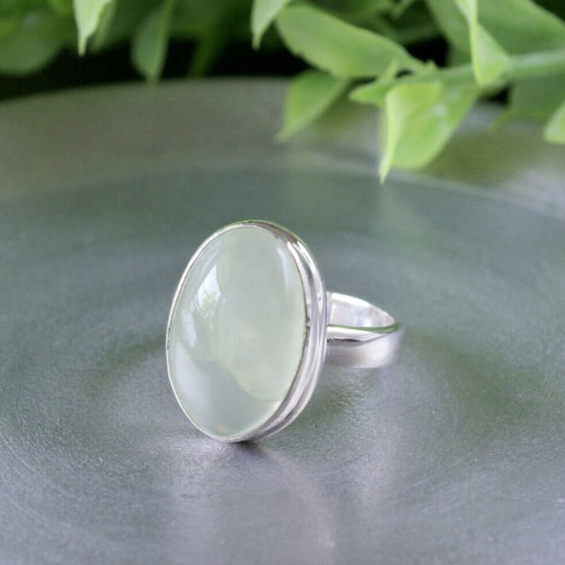 グリーン プレナイト オーバルシェイプ リング シルバー925 約12.5号
