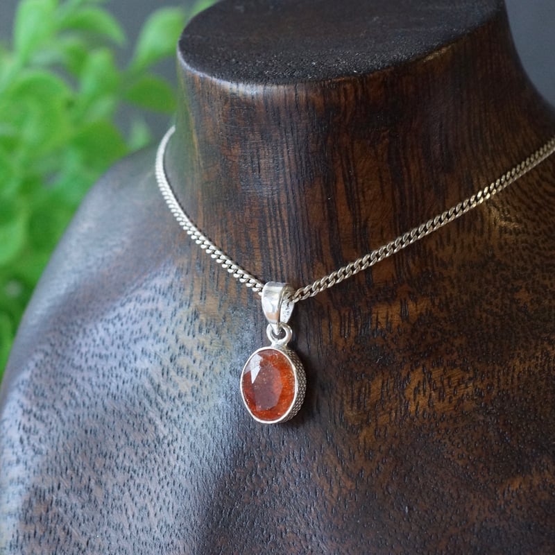 オレンジ サンストーン ペンダントトップ シルバー925 （sv-912-1