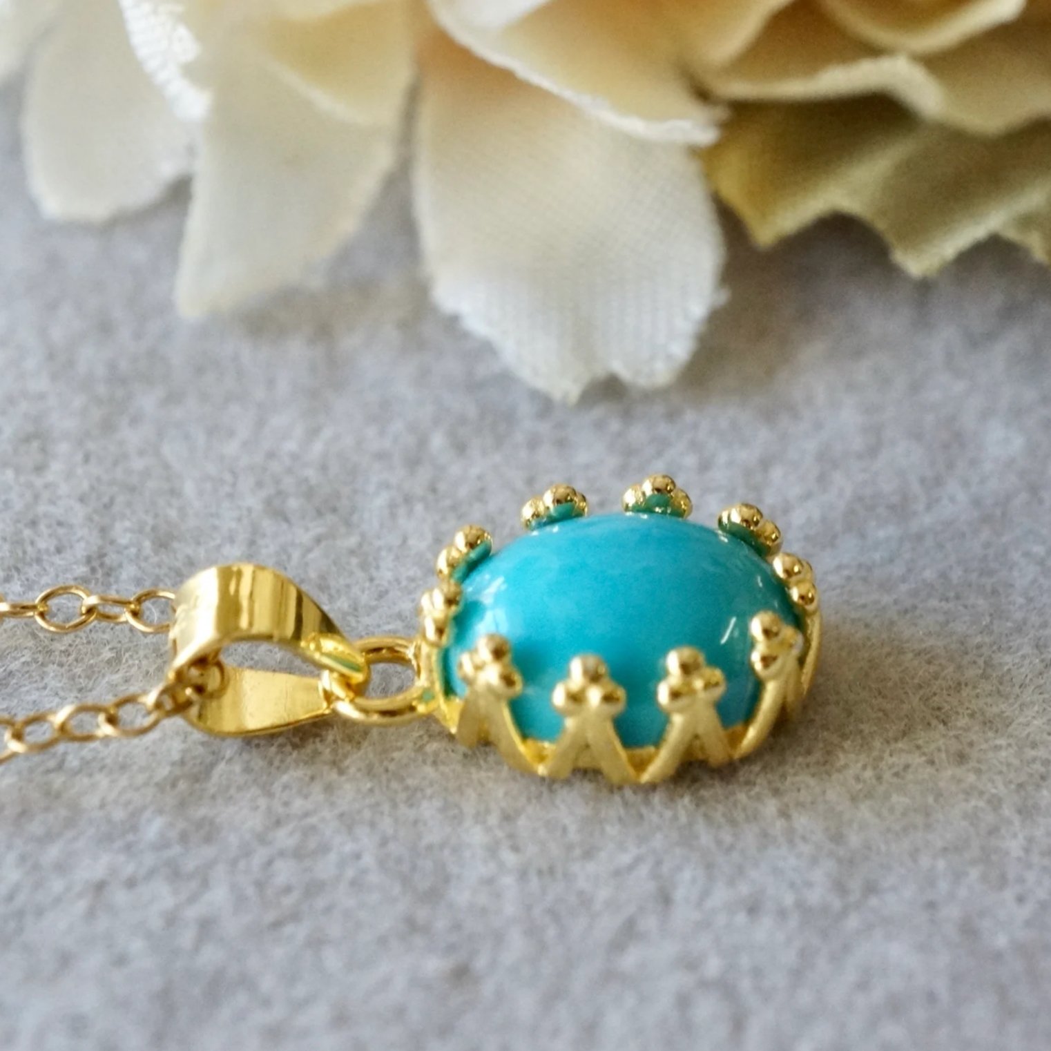 Handmade】アリゾナターコイズ クラウンモチーフ ペンダントトップ 18k