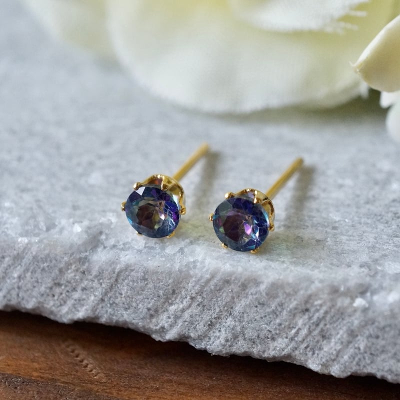 14kgf ブルーグレー レインボーミスティッククォーツ ピアス