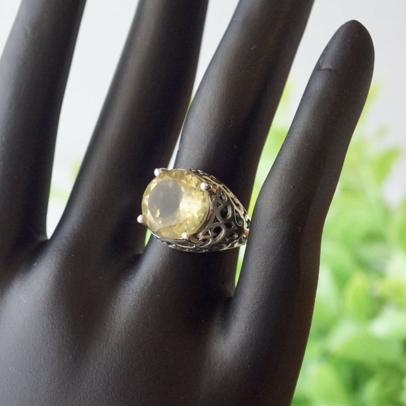 イエロー レモンクォーツ 透かし彫りリング シルバー925 約11.5号（sv