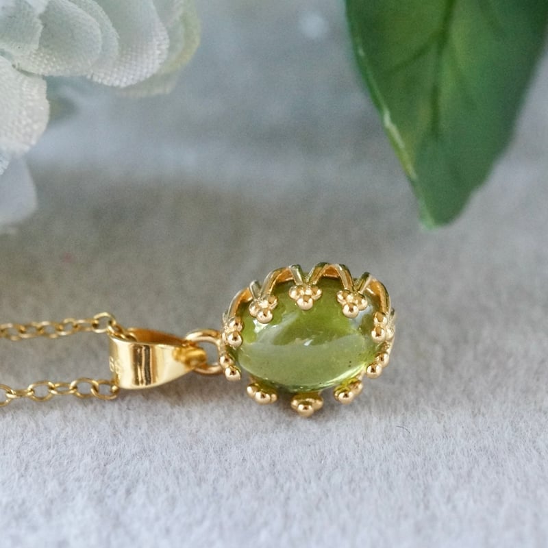 Handmade】ペリドット クラウンモチーフ ペンダントトップ 18kゴールド