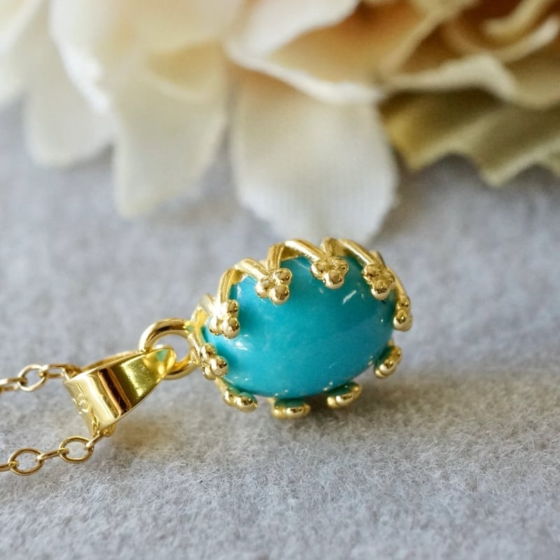 スカラベ ペンダントトップ ゴールドトーン ターコイズブルー風