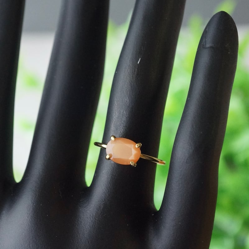 Handmade】オレンジムーンストーン 7号〜フリーサイズリング 18k  