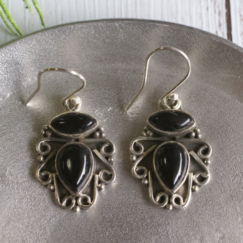 ナバホ族 ダブル ブラックオニキス 刻印 シルバー925 ピアス