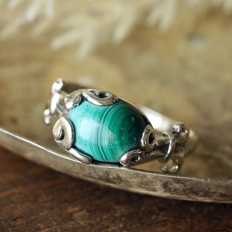 グリーンカイアナイト　シルバーリング グリーン マラカイト エスニックリング シルバー925 約16.5号（sv-726
