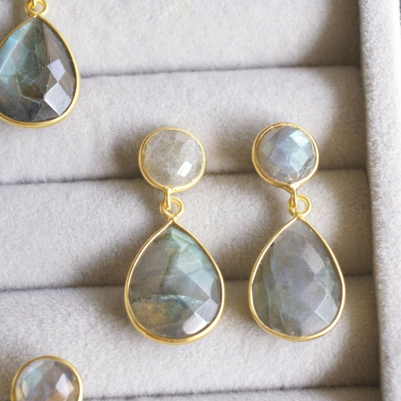 ラブラドライト 揺れるピアス 18kゴールドプレーテッド シルバー