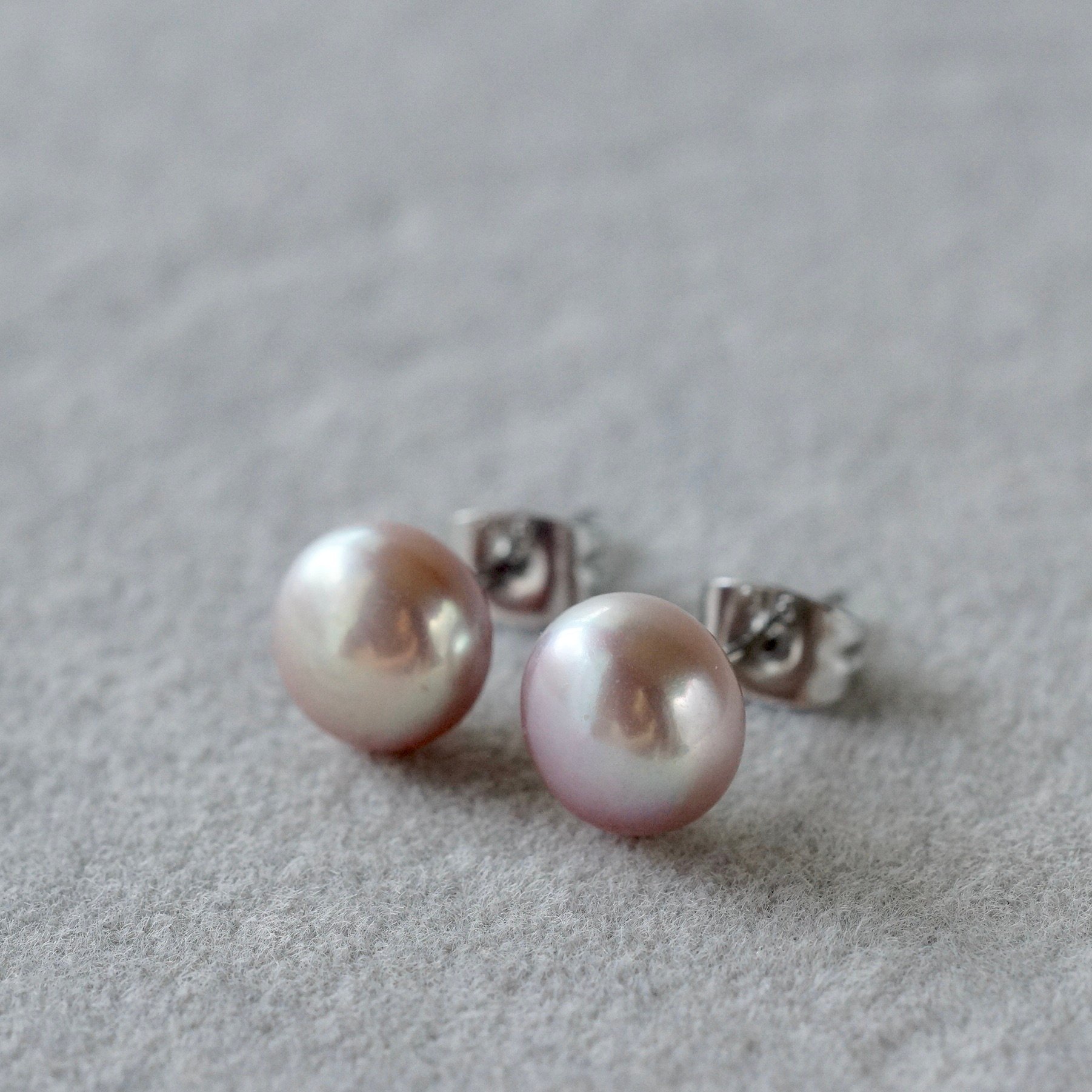 Handmade】淡水パール スタッドピアス サージカルステンレス製 約8mm