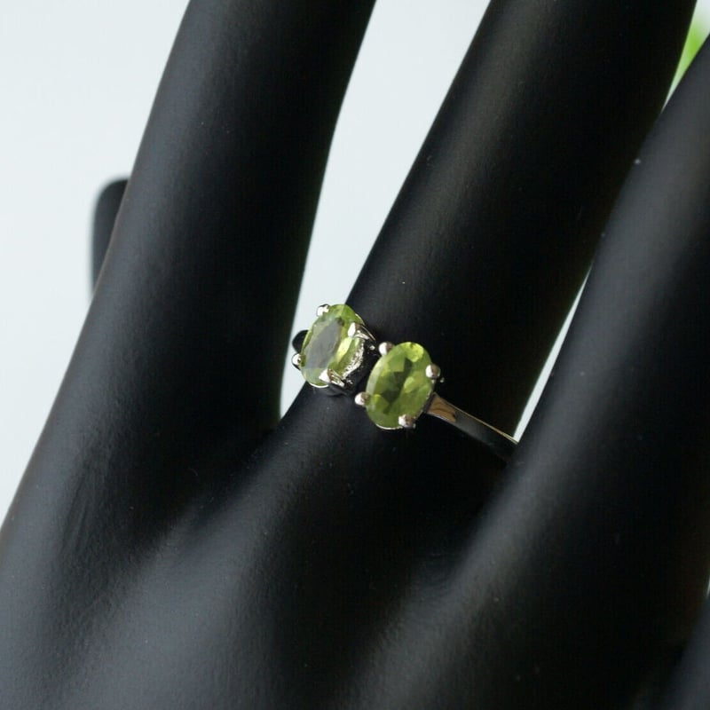 グリーン ペリドット フォークリング シルバー925 約12号（sv-688-3